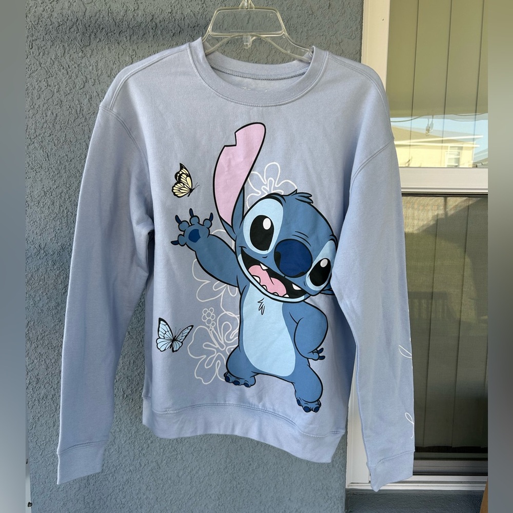 Disney’s Stitch Sweatshirt Size S Ohana Means Family On Sleeve Pullover